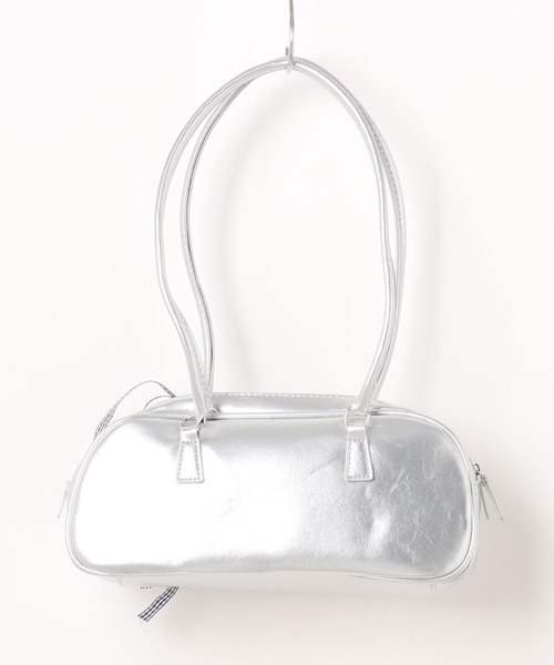 apres jour clair(アプレジュールクレア)の「【apres jour clair×ARIAZ】リボン付きシルバーボストンバッグ(ハンドバッグ・レディース・シルバー・FREE)」の4枚目の写真