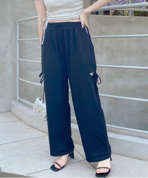 INGNI（イング）の「サイドカットリボンスウェットパンツ（スウェットパンツ・レディース・ブラック/グレー・FREE）」の4枚目の写真