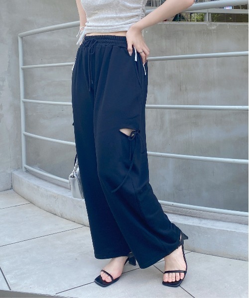 INGNI（イング）の「サイドカットリボンスウェットパンツ（スウェットパンツ・レディース・ブラック/グレー・FREE）」の5枚目の写真