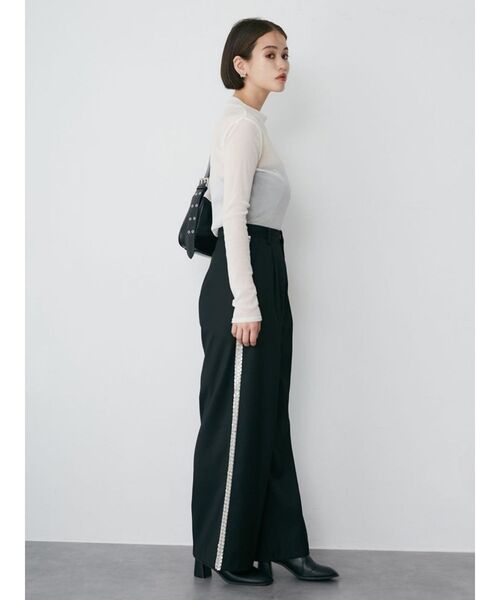 MURUA（ムルーア）の「フロッキーロゴプレートトップス（Tシャツ/カットソー・レディース・ブラック/ホワイト/ピンク・FREE）」の10枚目の写真