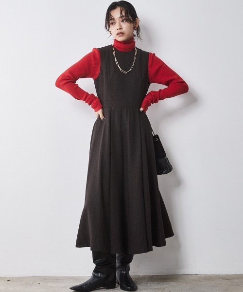CHIC STYLE（シックスタイル）の「ロングスリーブタートルニット ＜大きいサイズ有＞シックスタイル　（ニット/セーター・レディース・ブラック/レッド/グレー/ブルー・5L/4L/3L/LL/L/M）」の7枚目の写真