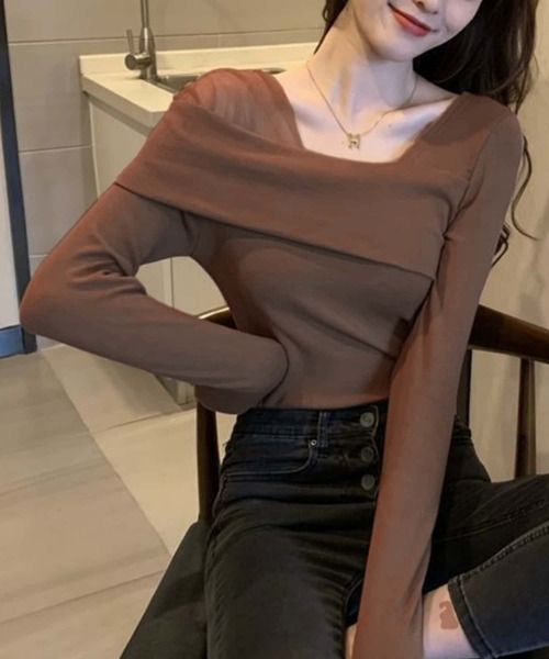 MAISON DE THERESE(メゾン ド テレーズ)の「チュール切り替え オフショルダー長袖Tシャツ(Tシャツ/カットソー・レディース・ブラック/ベージュ/モカ・M)」の5枚目の写真
