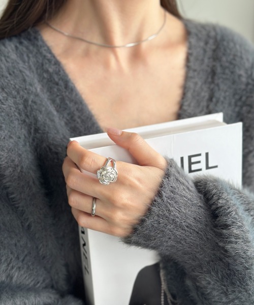 sowang(ソワン)の「ステンレス/メタルローズリング-stainless metal rose ring-(リング・レディース・シルバー/ゴールド・FREE)」の10枚目の写真