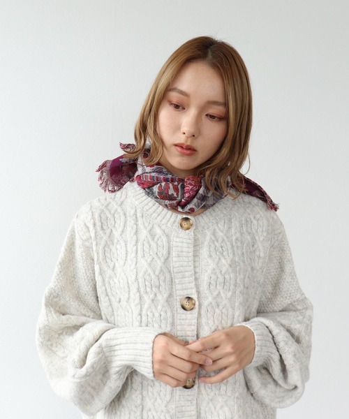 Three Four Time(スリーフォータイム)の「花柄&チェック柄ジャガードショール(ストール/ショール・レディース・パープル/グレー/レッド・FREE)」の4枚目の写真