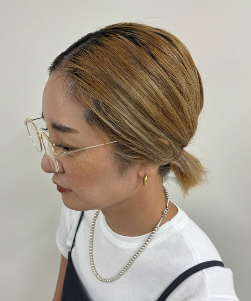 SHENERY（シーナリー）の「スリムフレームメガネ（サングラス・レディース・ゴールド・FREE）」の2枚目の写真