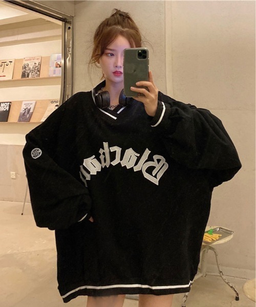 kirakiraShop(キラキラショップ)の「裏起毛 ビッグ シルエット スウェット トップス(スウェット・レディース・ネイビー/ブラック・M/L)」の17枚目の写真