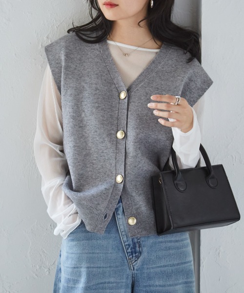 セール】ゴールド調ボタンVネックベスト（ベスト）｜RANAN（ラナン）の