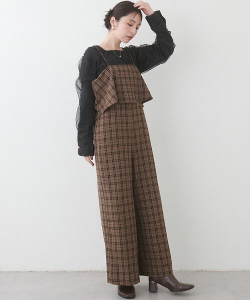 natural couture(ナチュラルクチュール)の「フレアビスチェ風サロペット(その他パンツ・レディース・ベージュ/その他1/その他2/ブラック系その他・FREE)」の15枚目の写真