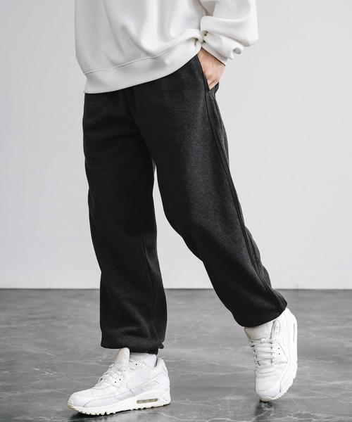 Rocky Monroe(ロッキーモンロー)の「裏起毛綿タッチ ライン入りバルーンスウェットパンツ ジョガーパンツ(スウェットパンツ・メンズ・ブラック/オートミール/グレイッシュベージュ/チャコール・M/L/XL)」の13枚目の写真