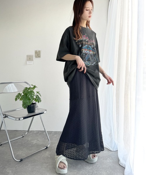 classicalelf(クラシカルエルフ)の「重ね着にも活躍。タック使いレース切替ロングスカート(スカート・レディース・ブラック/ホワイト・MEDIUM/LARGE/X-LARGE/SMALL)」の17枚目の写真