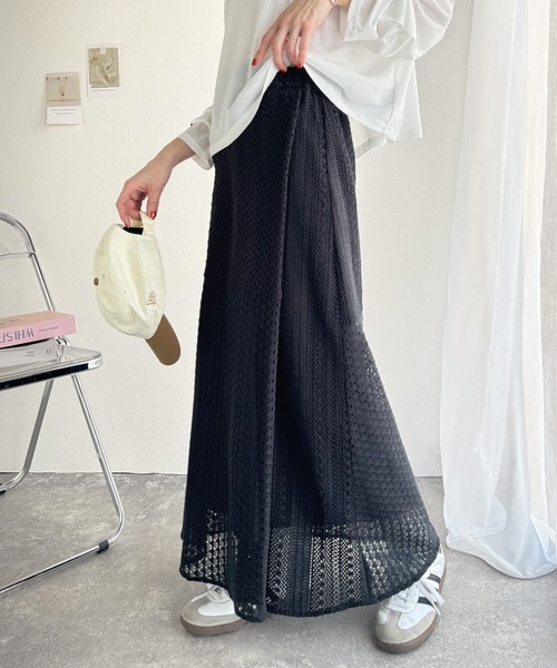 classicalelf(クラシカルエルフ)の「重ね着にも活躍。タック使いレース切替ロングスカート(スカート・レディース・ブラック/ホワイト・MEDIUM/LARGE/X-LARGE/SMALL)」の13枚目の写真