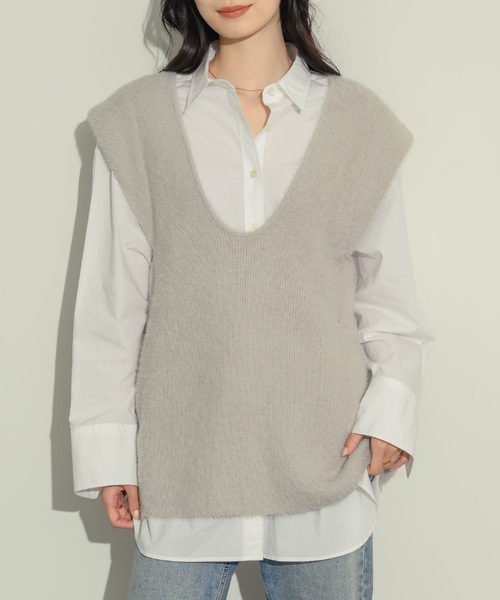 NEUNA（ヌナ）の「Uネックニットベスト（ベスト・レディース・ベージュ/グレー/チャコールグレー・FREE）」の15枚目の写真