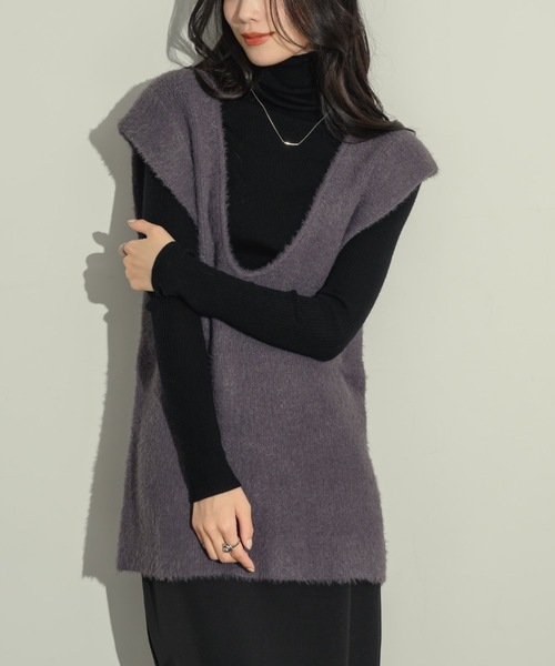 NEUNA（ヌナ）の「Uネックニットベスト（ベスト・レディース・ベージュ/グレー/チャコールグレー・FREE）」の21枚目の写真
