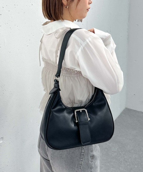 archives（アルシーヴ）の「【25ss】バッグルホーボーバッグ（ショルダーバッグ・レディース・ブラック/キャメル/アイボリー・FREE）」の10枚目の写真