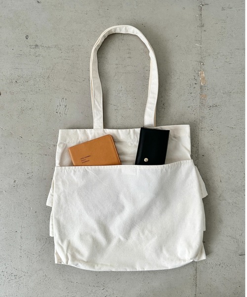 Lee（リー）の「Lee/リー フリル BIGトートバッグ/ロゴ刺繍 ギャザー バレエコア ティアード/デニム キャンバス シルバー（トートバッグ・レディース・シルバー/ブラック/ホワイト/ブルー・FREE）」の21枚目の写真