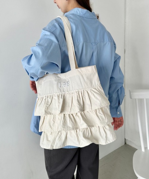 Lee（リー）の「Lee/リー フリル BIGトートバッグ/ロゴ刺繍 ギャザー バレエコア ティアード/デニム キャンバス シルバー（トートバッグ・レディース・シルバー/ブラック/ホワイト/ブルー・FREE）」の9枚目の写真