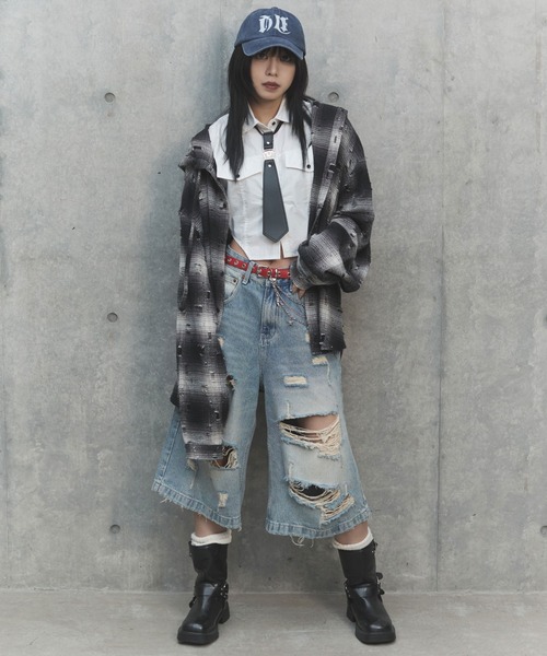 Figments（フィグメンツ）の「ダメージフードチェックシャツ（シャツ/ブラウス・レディース・ブラック/ブラウン・FREE）」の5枚目の写真