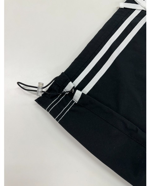 RICH MIX（リッチミックス）の「RICHMIX ラインカーゴパンツ（カーゴパンツ・キッズ・ブラック系・130/140/150/160）」の6枚目の写真