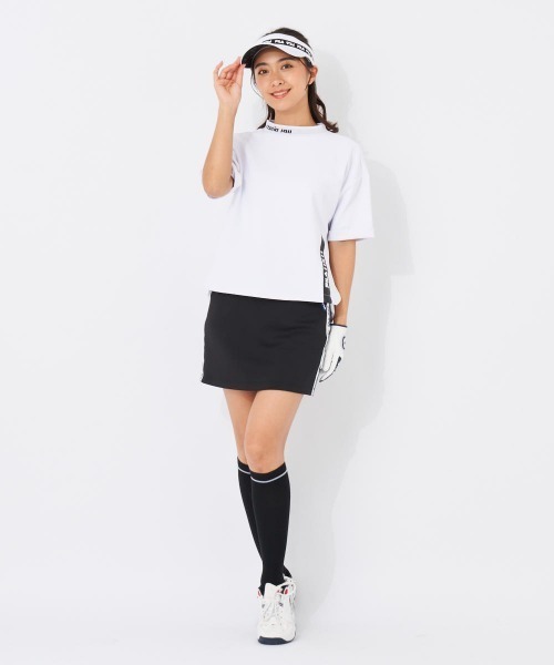 FILA GOLF(フィラゴルフ )の「半袖モックネックシャツ(オーバーサイズシルエット)(シャツ/ブラウス・レディース・ブラック/ホワイト・MEDIUM/LARGE/X-LARGE)」の4枚目の写真