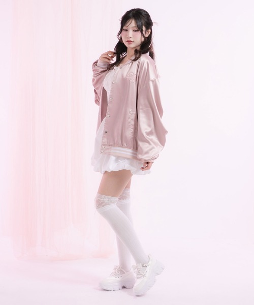 DearMyLoveRose(ディアマイラブローズ)の「オーバーサイズサテンスタジャン(スタジャン・レディース・ラベンダー/スモークピンク/ブラック・M-L/LL~3L)」の16枚目の写真