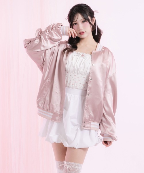 DearMyLoveRose(ディアマイラブローズ)の「オーバーサイズサテンスタジャン(スタジャン・レディース・ラベンダー/スモークピンク/ブラック・M-L/LL~3L)」の17枚目の写真