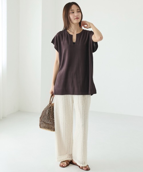 LAVEANGE（ラビアンジェ）の「【洗える】スキッパーポンチョプルオーバー（ニット/セーター・レディース・ブラウン/オフホワイト/ブラック・M/3L/4L）」の19枚目の写真