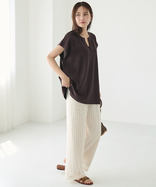 LAVEANGE（ラビアンジェ）の「【洗える】スキッパーポンチョプルオーバー（ニット/セーター・レディース・ブラウン/オフホワイト/ブラック・M/3L/4L）」の21枚目の写真