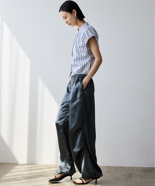 AIC.（エーアイシー）の「アシンメトリーポケットサテンパンツ（その他パンツ・レディース・イエロー/グリーン・FREE）」の19枚目の写真