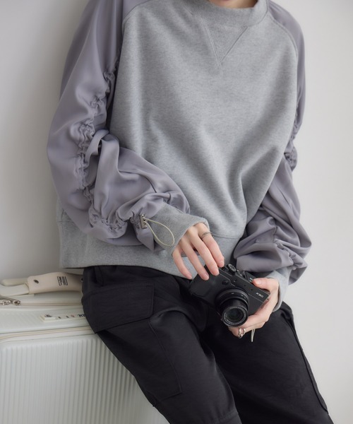 RU.TI.LE(ルチル)の「【RU.TI.LE】ラグランドロストプルオーバー(Tシャツ/カットソー・レディース・アイボリー/グレー/ブルー・MEDIUM)」の4枚目の写真