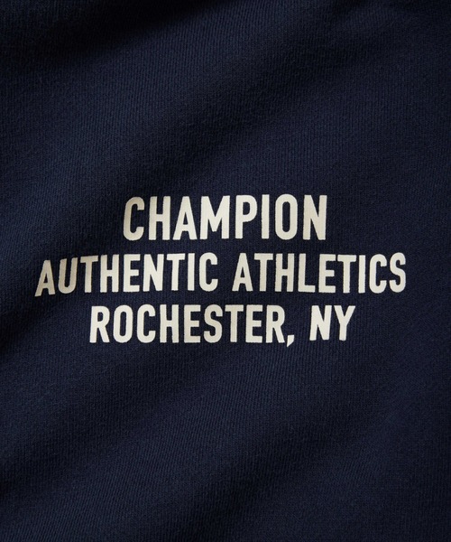 Champion(チャンピオン)の「【Champion/チャンピオン】直営限定コレクション メンズ フーデッドスウェットシャツ(パーカー・メンズ・ブラック/ダークネイビー/ベージュ・SMALL/MEDIUM/LARGE/X-LARGE)」の14枚目の写真
