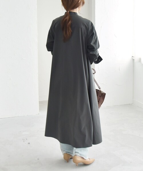 quaranciel(カランシエル)の「quaranciel:〈洗濯機可能〉タイプライターライク スタンドカラー シャツワンピース(ワンピース・レディース・チャコールグレー/ブルー・ONE SIZE)」の5枚目の写真