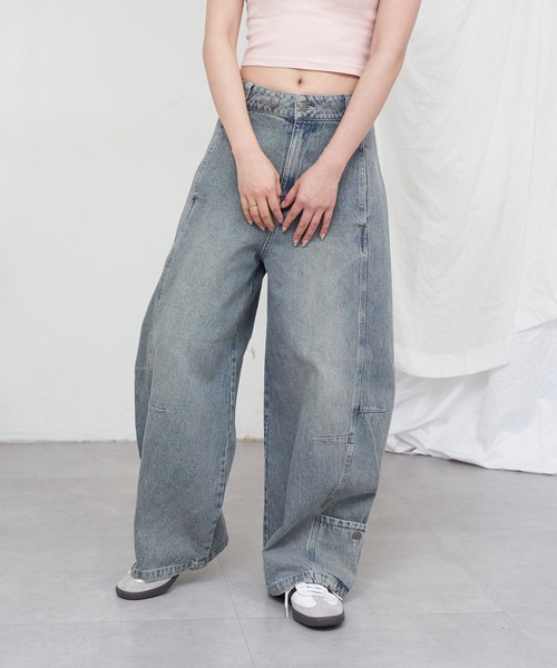 RAY CASSIN（レイカズン）の「バルーンルーズデニム（デニムパンツ・レディース・ブルー/スカイブルー/ベージュ・S/M）」の14枚目の写真