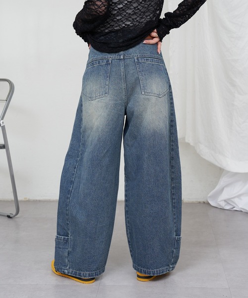 RAY CASSIN（レイカズン）の「バルーンルーズデニム（デニムパンツ・レディース・ブルー/スカイブルー/ベージュ・S/M）」の21枚目の写真