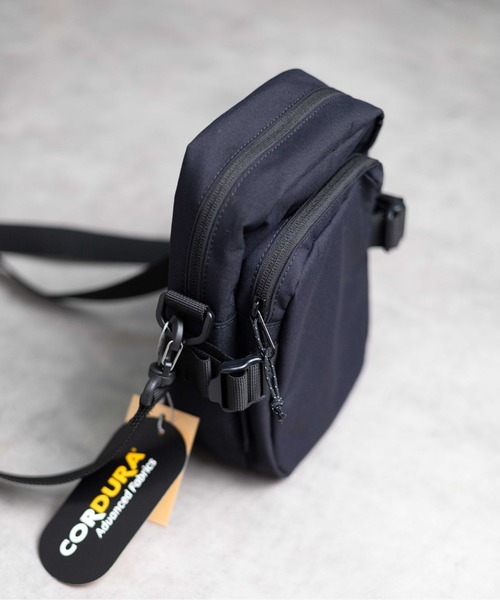 Gramicci(グラミチ)の「【GRAMICCI(グラミチ) 】CORDURA MINI SHOULDER BAG(ショルダーバッグ・メンズ・オリーブ/ブラック・FREE)」の6枚目の写真