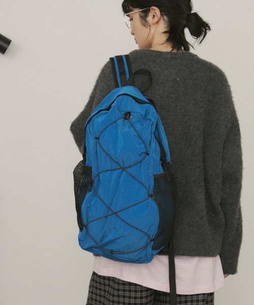 MERLOT（メルロー）の「【A4サイズ収納可能】ドローストリングナイロンバックパック（バックパック/リュック・レディース・ブルー/グレー/ブラック・FREE）」の12枚目の写真