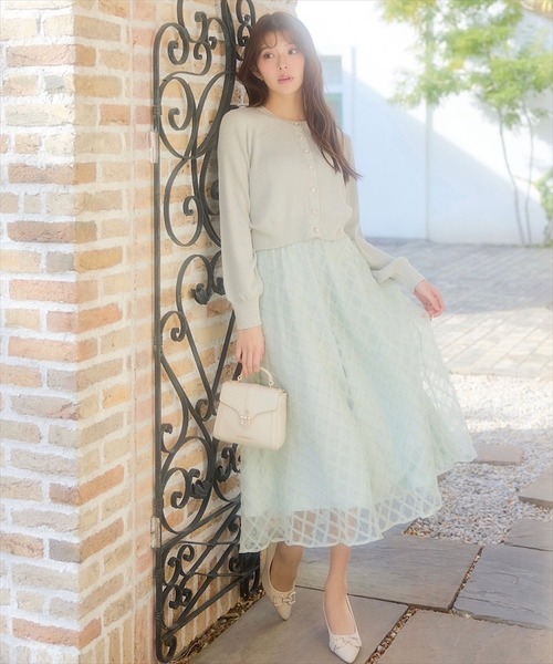 SWINGLE（スウィングル）の「パールボタンコンパクトラメニットカーディガン（カーディガン/ボレロ・レディース・ピンク/ライトベージュ/ミント/ネイビー・FREE）」の6枚目の写真