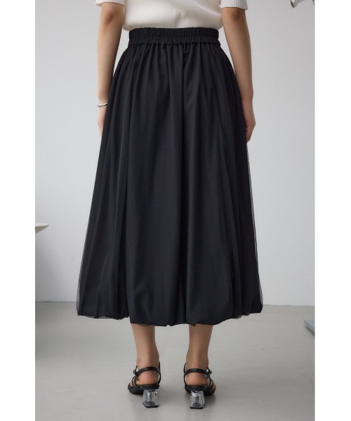 AZUL by moussy(アズールバイマウジー)の「チュールレイヤードバルーンスカート(スカート・レディース・アイボリー/ブラック/ブラック系その他・FREE)」の4枚目の写真