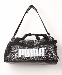 PUMA（プーマ）の「《PUMA》PUMA チャレンジャー AOP スモール スポーツ ハ（ドラムバッグ）」