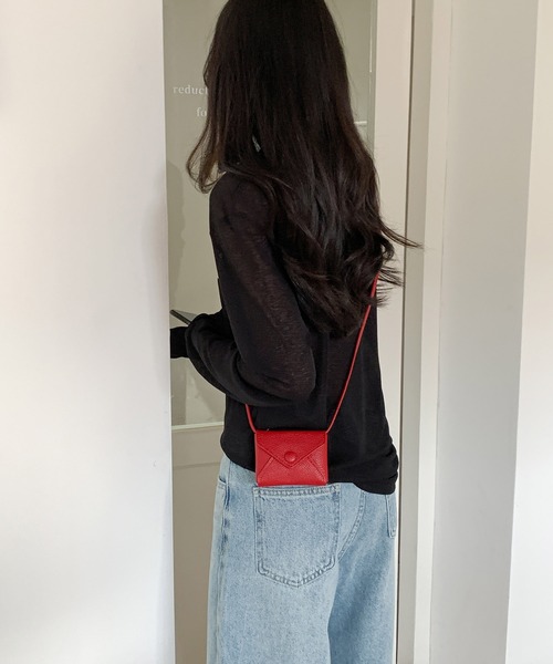 Chiina（チーナ）の「Chiina / 4Way ショルダーミニポーチ（ショルダーバッグ・レディース・ホワイト/ライトブルー/ブラック/ベージュ/ブラウン/レッド/キャメル・FREE）」の7枚目の写真