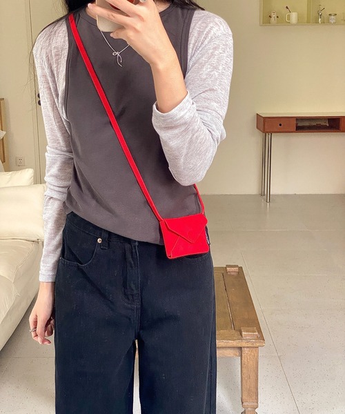 Chiina（チーナ）の「Chiina / 4Way ショルダーミニポーチ（ショルダーバッグ・レディース・ホワイト/ライトブルー/ブラック/ベージュ/ブラウン/レッド/キャメル・FREE）」の9枚目の写真