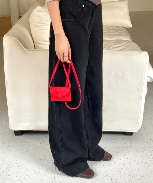 Chiina（チーナ）の「Chiina / 4Way ショルダーミニポーチ（ショルダーバッグ・レディース・ホワイト/ライトブルー/ブラック/ベージュ/ブラウン/レッド/キャメル・FREE）」の8枚目の写真