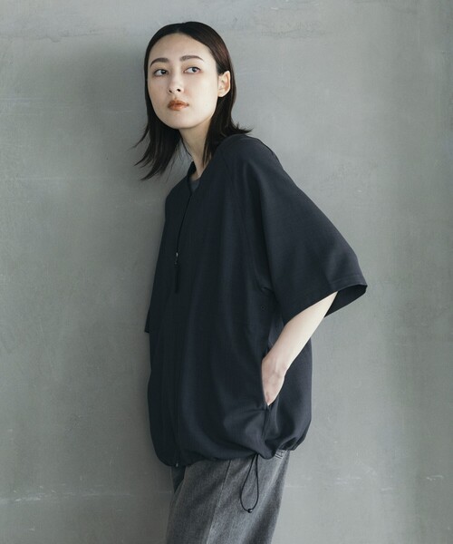 FREAK'S STORE(フリークスストア)の「FREAK’S STORE/フリークスストア 速乾素材 リラックスフィット ノーカラー ベースボールシャツ ショートスリーブ リネン風 ホームケア/LINEN LIKE N/C BB SHT(シャツ/ブラウス・メンズ・グリーン/ブラック/オフホワイト/サックスブルー/チャコールグレー・LARGE/MEDIUM/SMALL)」の14枚目の写真