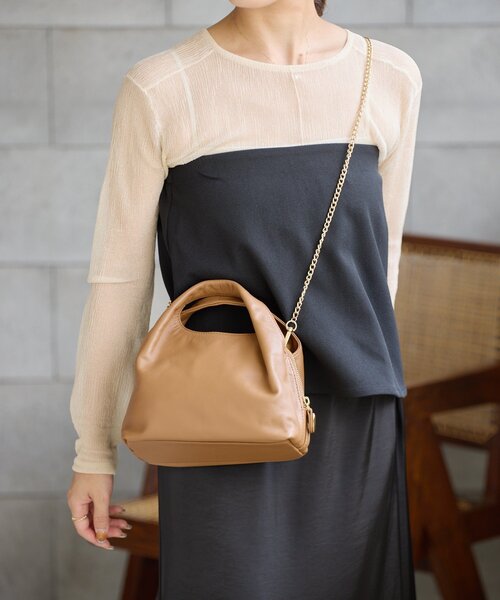gemeil（ジェムイル）の「レイヤーチェーンバッグ(PT-227)（ショルダーバッグ・レディース・ブラック/キャメル/ダークブラウン/アイボリー・FREE）」の8枚目の写真