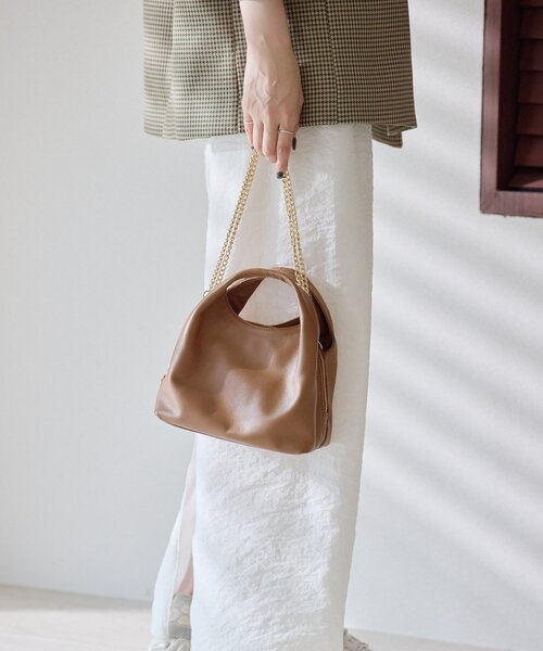 gemeil（ジェムイル）の「レイヤーチェーンバッグ(PT-227)（ショルダーバッグ・レディース・ブラック/キャメル/ダークブラウン/アイボリー・FREE）」の10枚目の写真