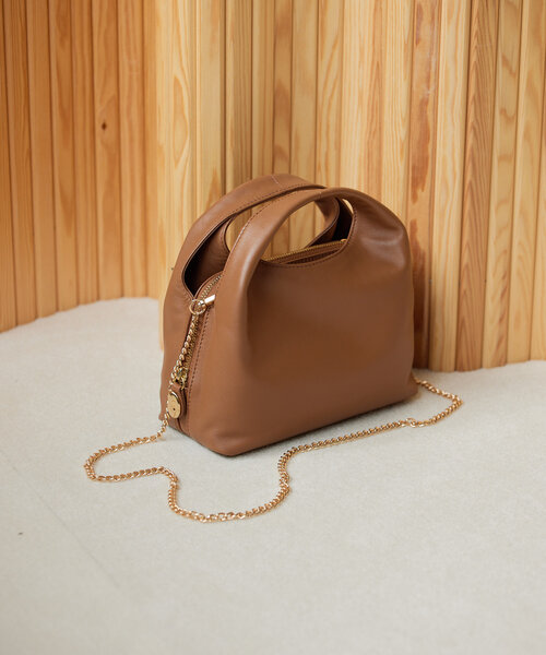 gemeil（ジェムイル）の「レイヤーチェーンバッグ(PT-227)（ショルダーバッグ・レディース・ブラック/キャメル/ダークブラウン/アイボリー・FREE）」の13枚目の写真