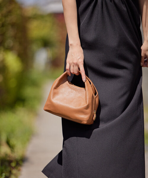 gemeil（ジェムイル）の「レイヤーチェーンバッグ(PT-227)（ショルダーバッグ・レディース・ブラック/キャメル/ダークブラウン/アイボリー・FREE）」の15枚目の写真