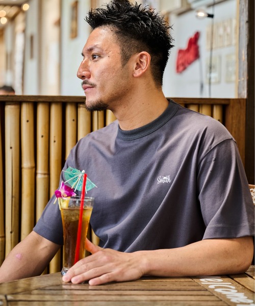 Sunny Smith(サニースミス)の「【SUNNY SMITH】バックサークルロゴプリントTシャツ(Tシャツ/カットソー・メンズ・スモークグレー/ホワイト・LARGE/MEDIUM)」の6枚目の写真