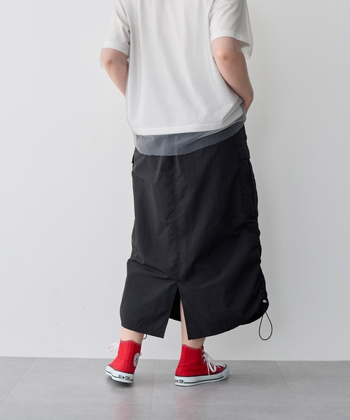 anyfee（エニフィー）の「【anyfee/プラスサイズ】撥水ドロストカーゴスカート（スカート・レディース・アイボリー/ブラック/カーキ・3L/LL/4L/5L）」の16枚目の写真