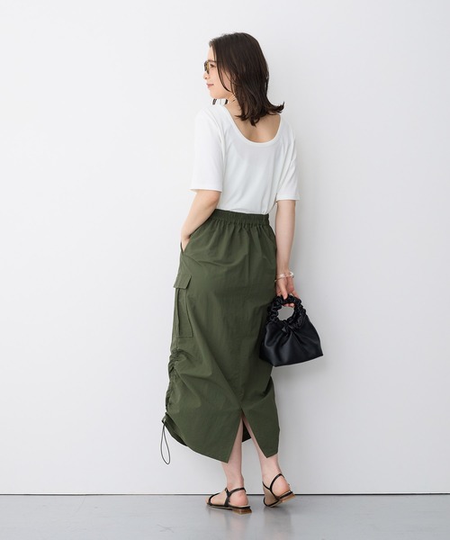 anyfee（エニフィー）の「【anyfee/プラスサイズ】撥水ドロストカーゴスカート（スカート・レディース・アイボリー/ブラック/カーキ・3L/LL/4L/5L）」の5枚目の写真
