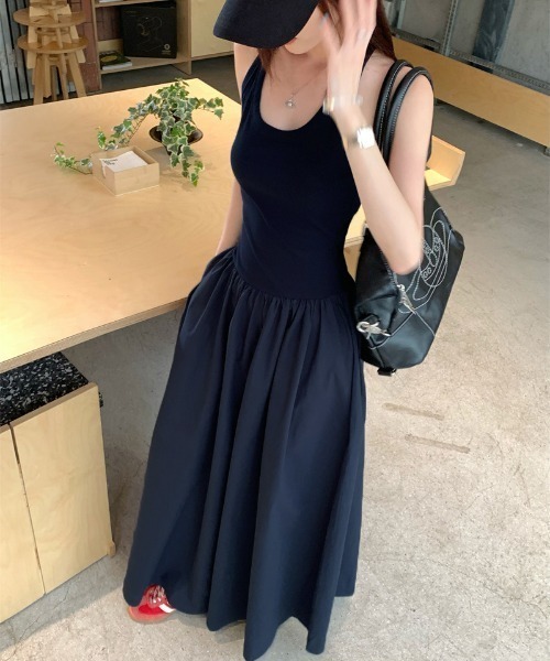 FREE STYLISTS(フリー スタイリスト)の「YUGA_YGMC Halter neck dress(ワンピース・レディース・ネイビー・M/L)」の6枚目の写真